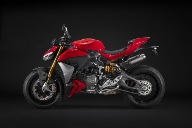 Ducati Streetfighter V2